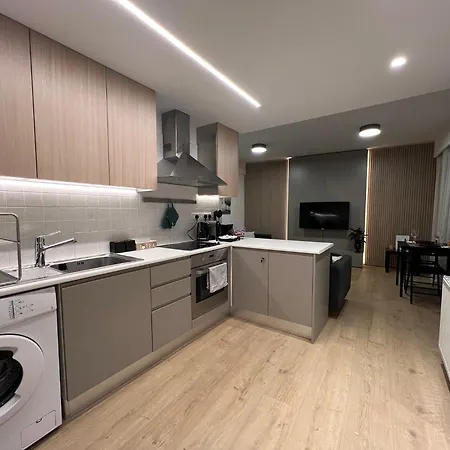 Daniela's Modern Strovolos